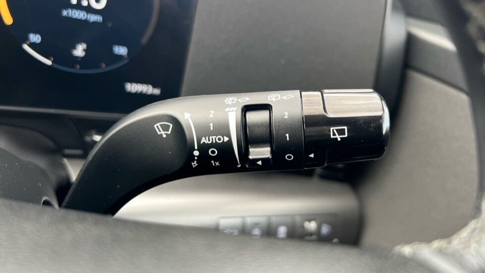 Used Hyundai KONA 2023 for sale - 75672149: Photo 23