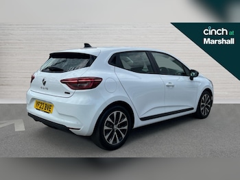 Used Renault Clio 2023 for sale - 75843818: Photo