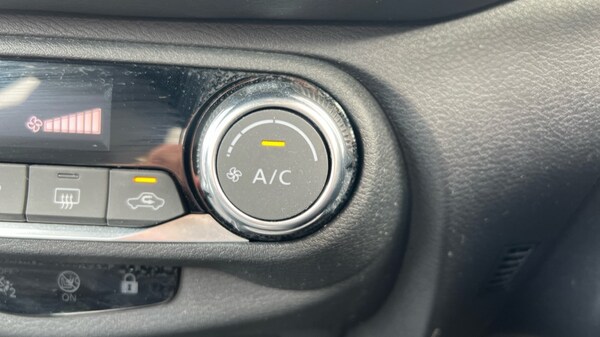 Used Nissan Juke 2023 for sale - 75584297: Photo 36