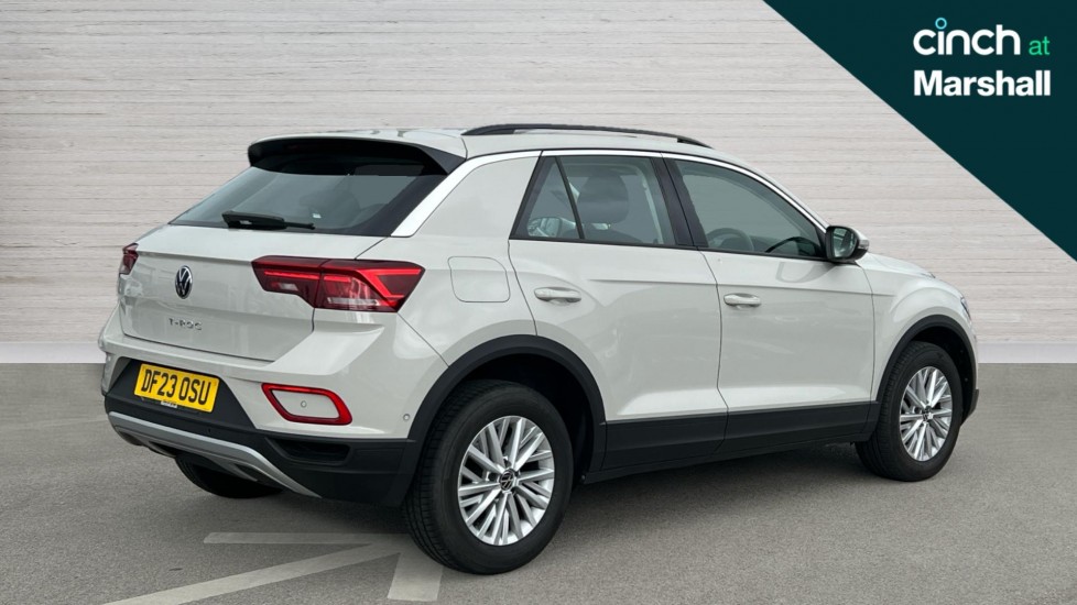 Used Volkswagen T-Roc 2023 for sale - 76112224: Photo 3