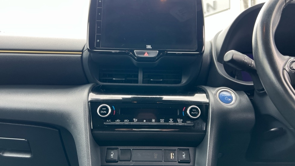 Used Toyota Yaris Cross 2022 for sale - 76873311: Photo 12