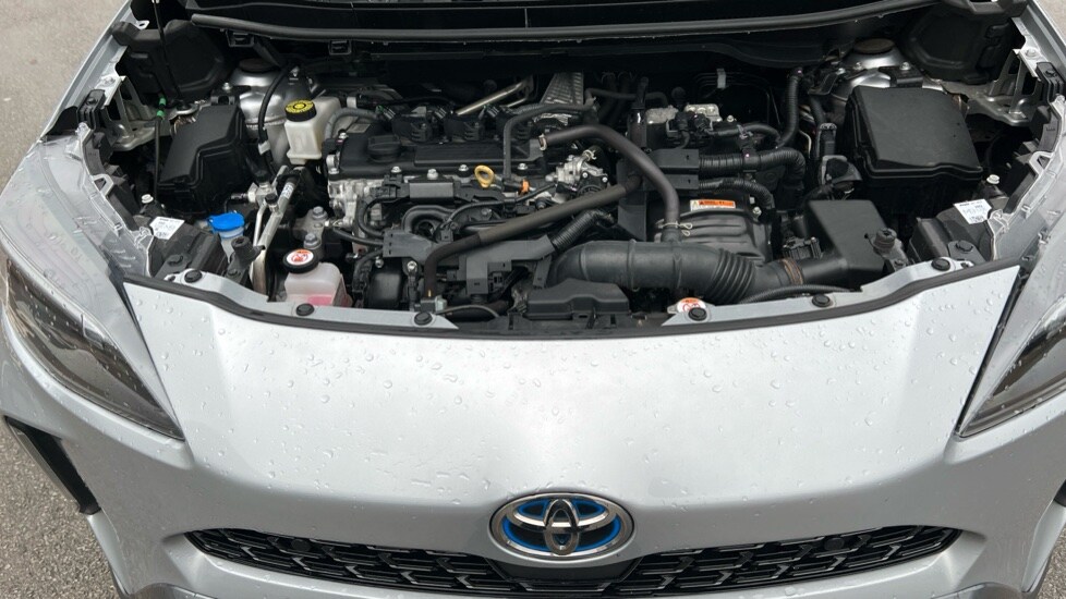 Used Toyota Yaris Cross 2022 for sale - 76873311: Photo 16