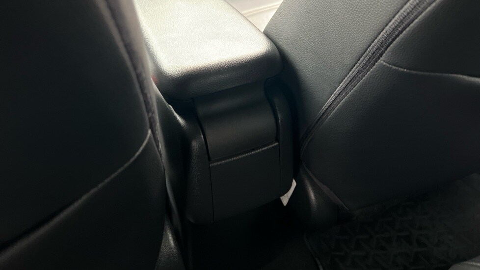 Used Toyota Yaris Cross 2022 for sale - 76873311: Photo 35