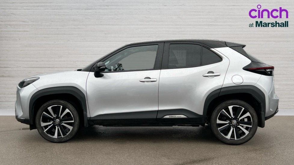 Used Toyota Yaris Cross 2022 for sale - 76873311: Photo 6