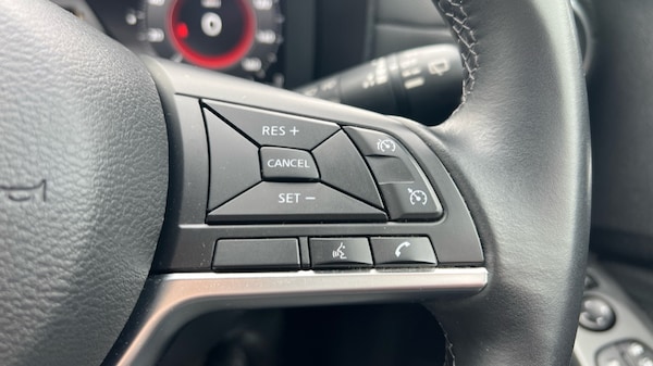 Used Nissan Juke 2024 for sale - 75389669: Photo 25