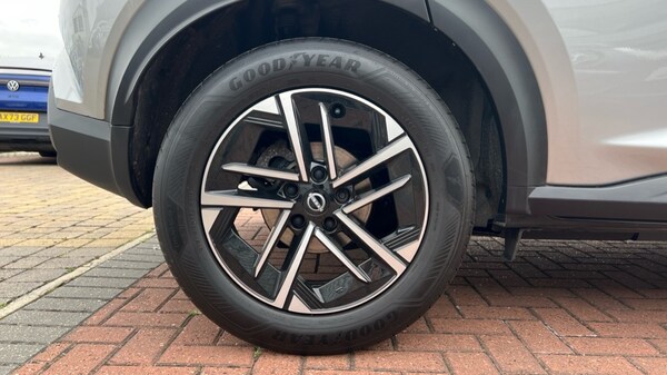 Used Nissan Juke 2024 for sale - 75389669: Photo 4