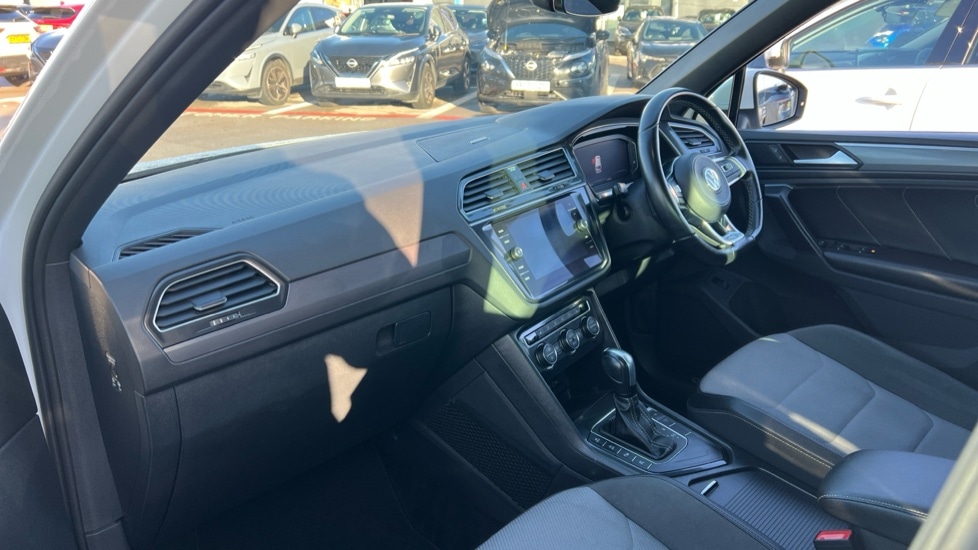 Used Volkswagen Tiguan 2019 for sale - 76773310: Photo 10
