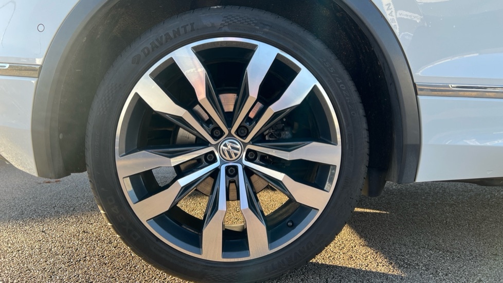 Used Volkswagen Tiguan 2019 for sale - 76773310: Photo 19