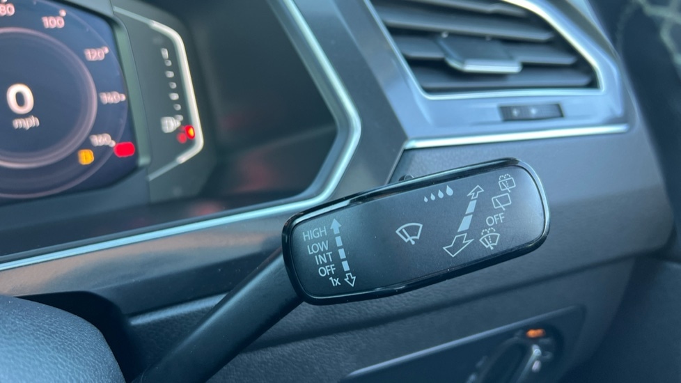 Used Volkswagen Tiguan 2019 for sale - 76773310: Photo 24