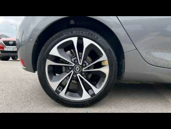 Used Renault Zoe 2022 for sale - 74782799: Photo