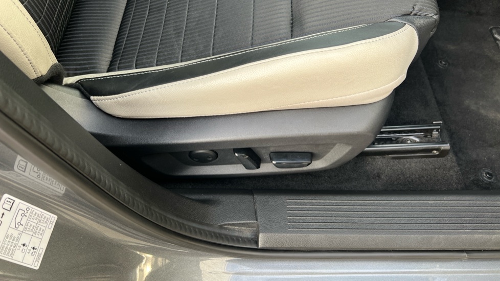 Used Nissan Qashqai 2022 for sale - 76872838: Photo 34