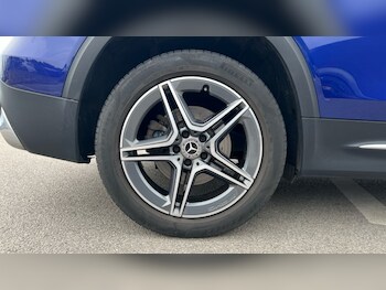 Used Mercedes-Benz GLB 2021 for sale - 75648532: Photo