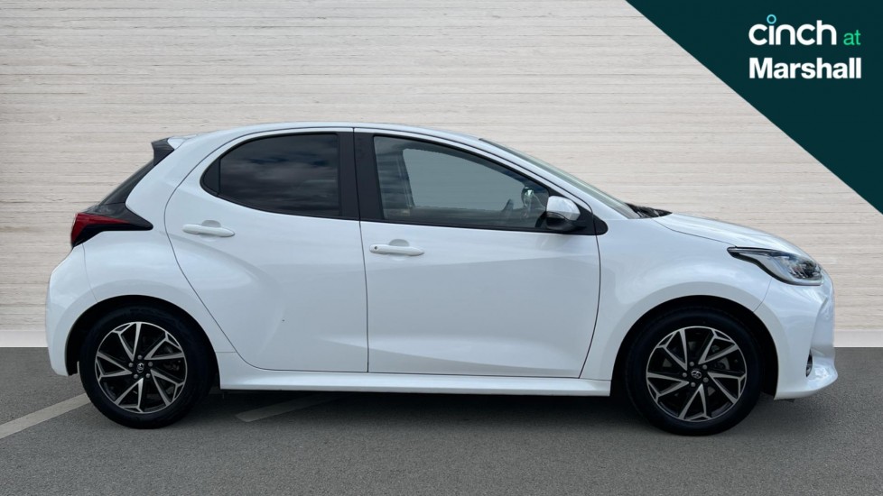 Used Toyota Yaris 2023 for sale - 75771501: Photo 2