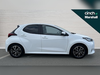 Used Toyota Yaris 2023 for sale - 75771501: Photo