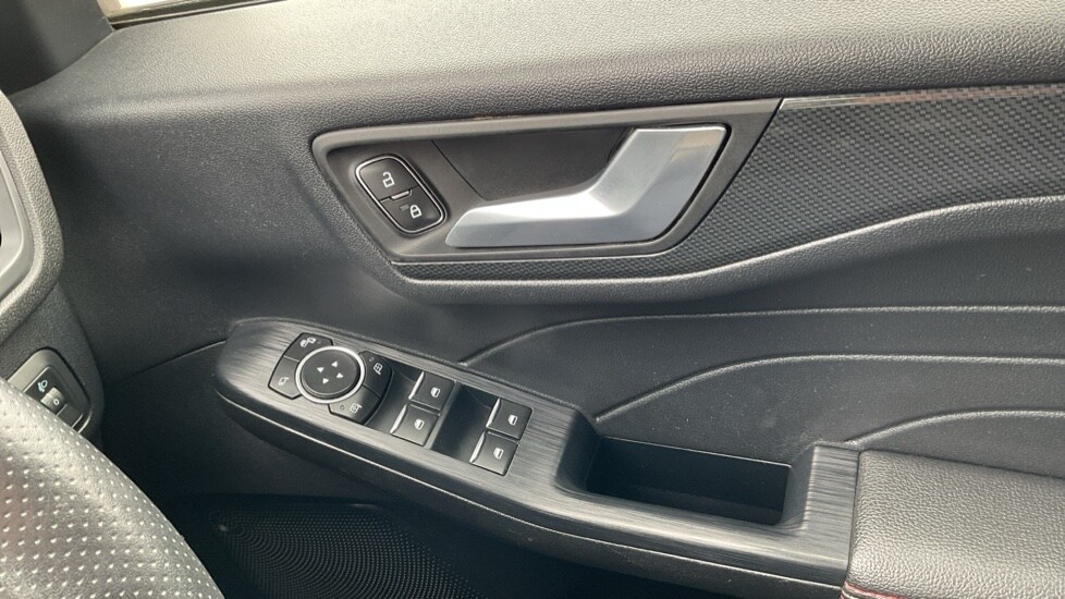 Used Ford Kuga 2021 for sale - 75943417: Photo 30