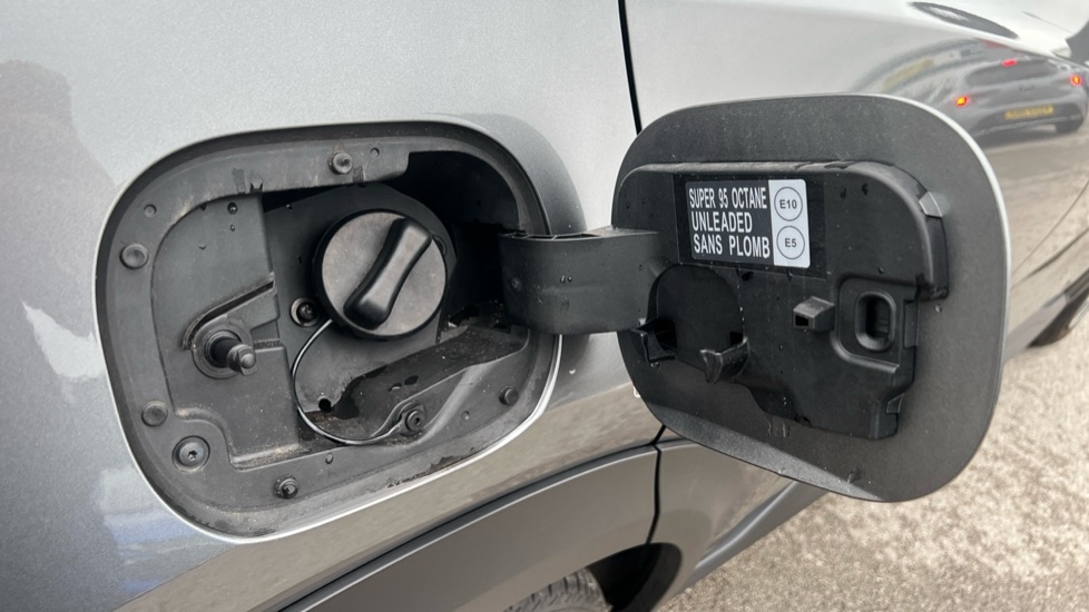 Used Nissan Juke 2024 for sale - 76140001: Photo 25