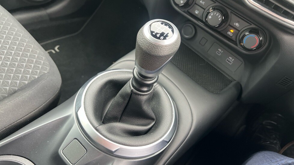 Used Nissan Juke 2024 for sale - 76140001: Photo 31