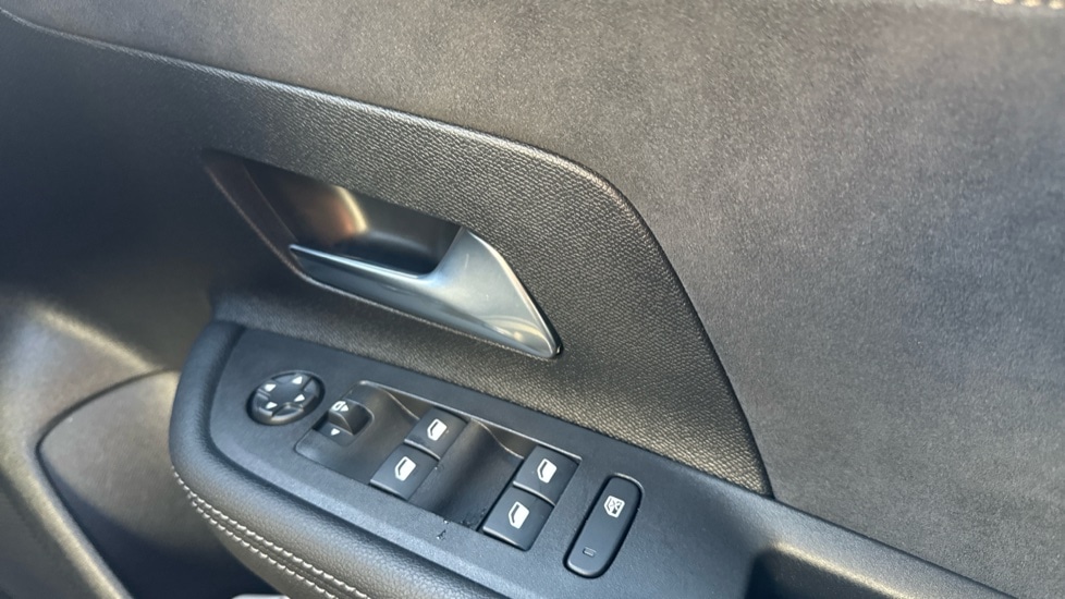 Used Vauxhall Mokka 2022 for sale - 77043005: Photo 30