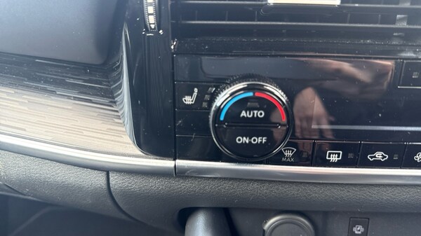 Used Nissan Qashqai 2022 for sale - 76229269: Photo 35