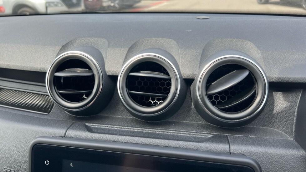 Used Dacia Duster 2022 for sale - 75558869: Photo 38