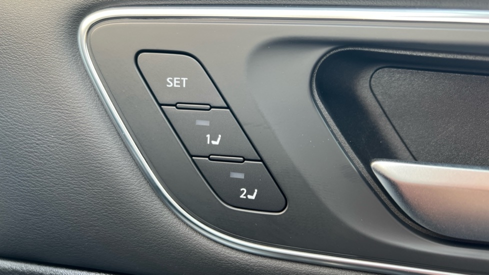 Vehicle 48
