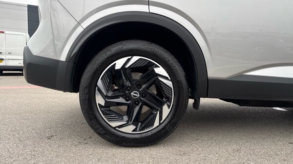 Used Nissan Qashqai 2024 for sale - 75558809: Photo 4