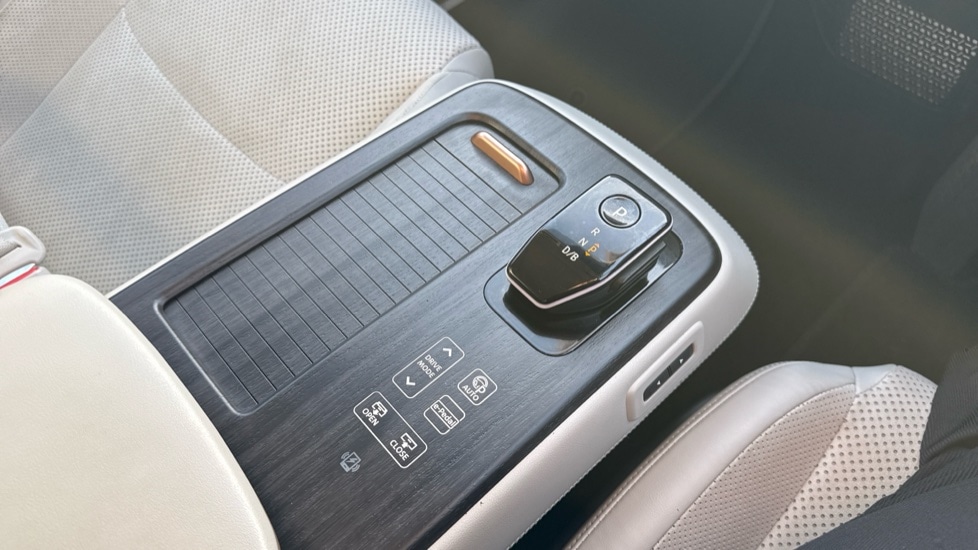 Used Nissan ARIYA 2023 for sale - 76948434: Photo 30