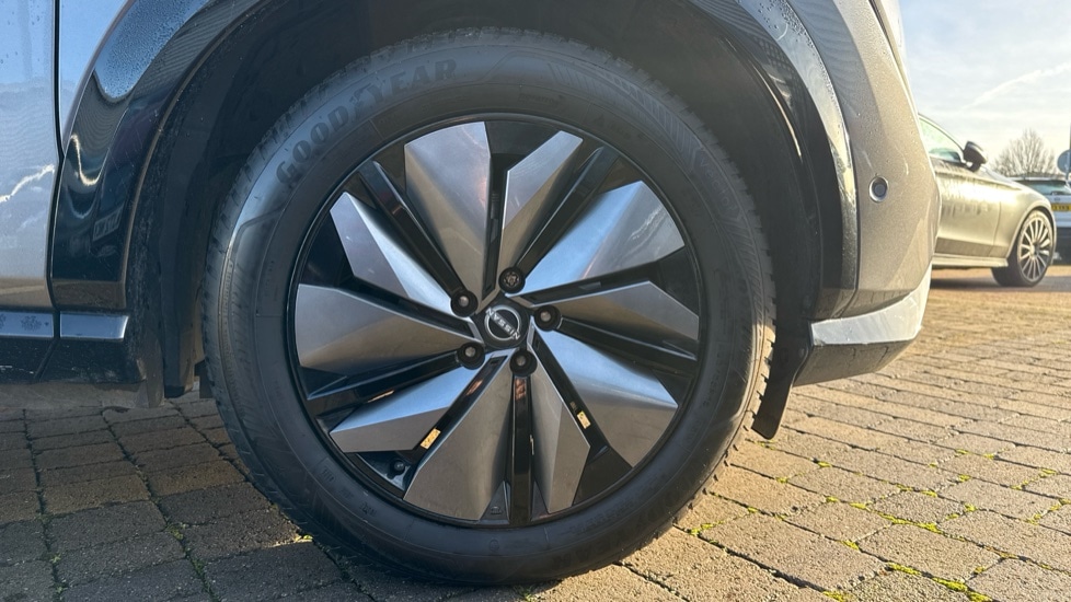 Used Nissan ARIYA 2023 for sale - 76948434: Photo 4