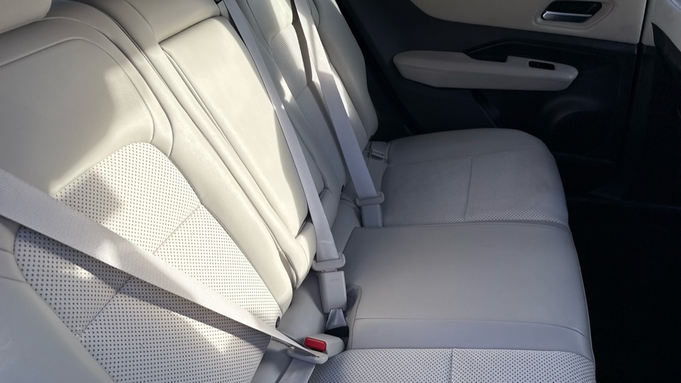 Used Nissan ARIYA 2023 for sale - 76948434: Photo 54