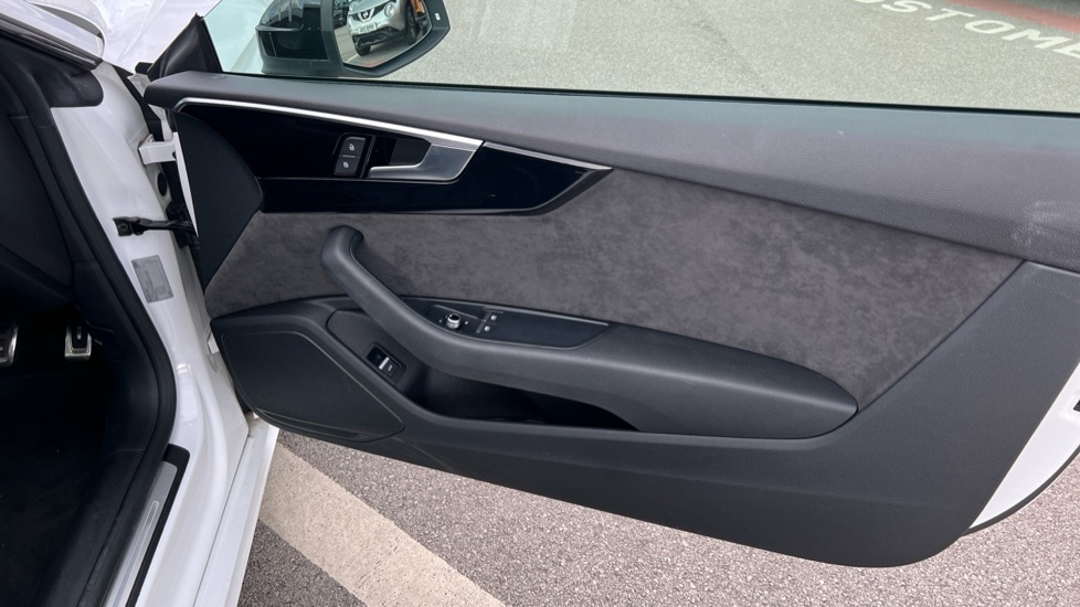 Used Audi A5 2021 for sale - 76870469: Photo 32