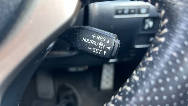 Used Lexus IS 2019 for sale - 74941117: Photo 40