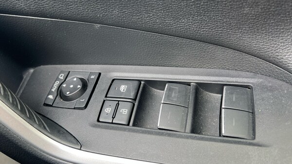 Used Toyota RAV4 2022 for sale - 75019006: Photo 29