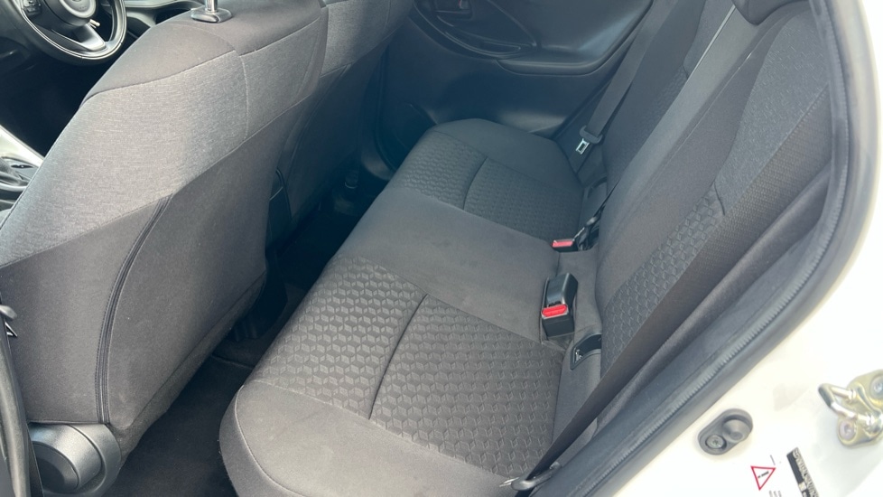 Used Toyota Yaris 2023 for sale - 76872001: Photo 14