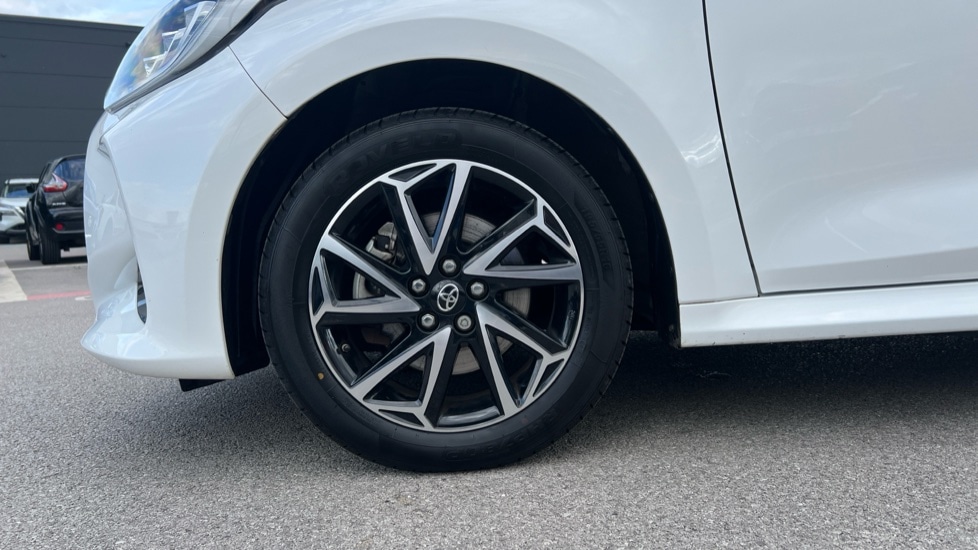 Used Toyota Yaris 2023 for sale - 76872001: Photo 17