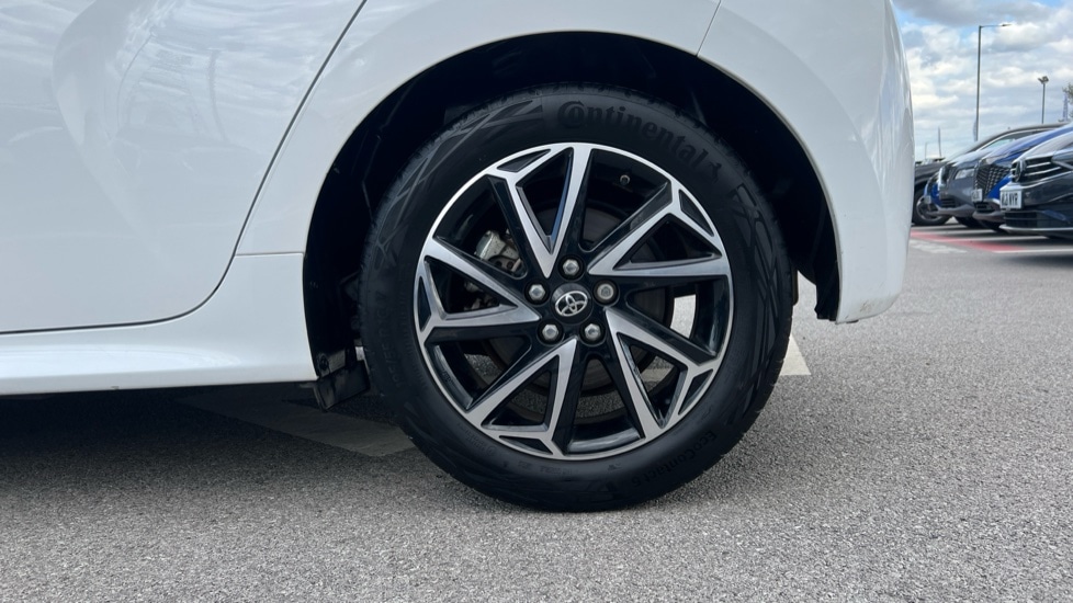 Used Toyota Yaris 2023 for sale - 76872001: Photo 18