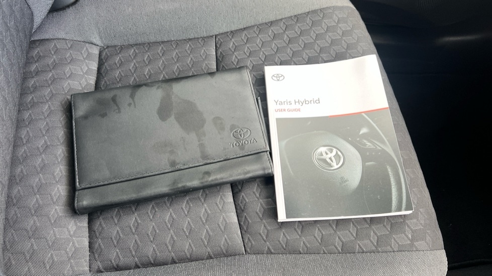 Used Toyota Yaris 2023 for sale - 76872001: Photo 22