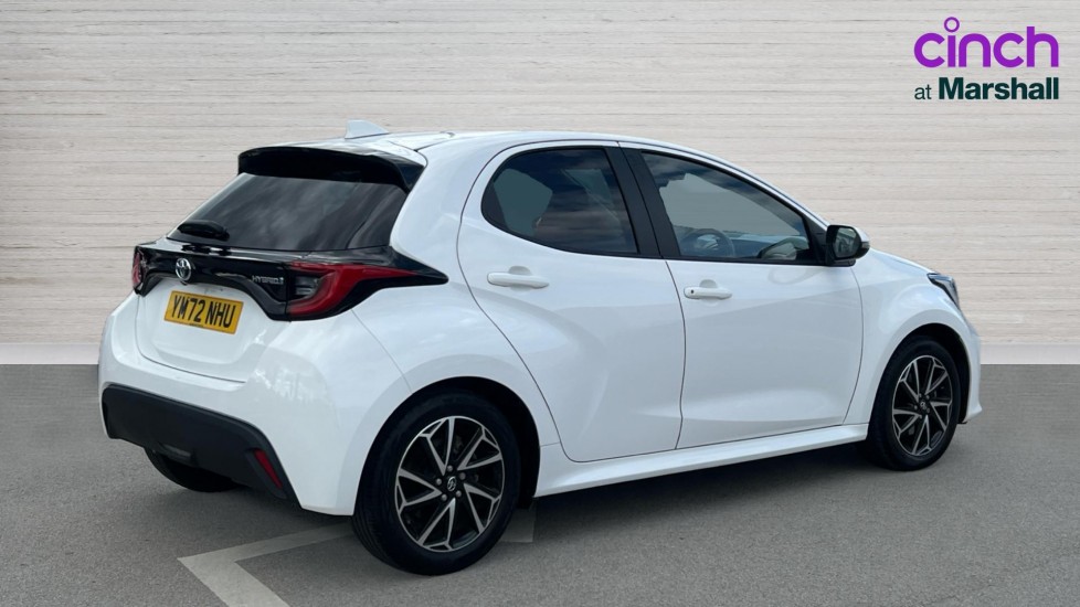 Used Toyota Yaris 2023 for sale - 76872001: Photo 3