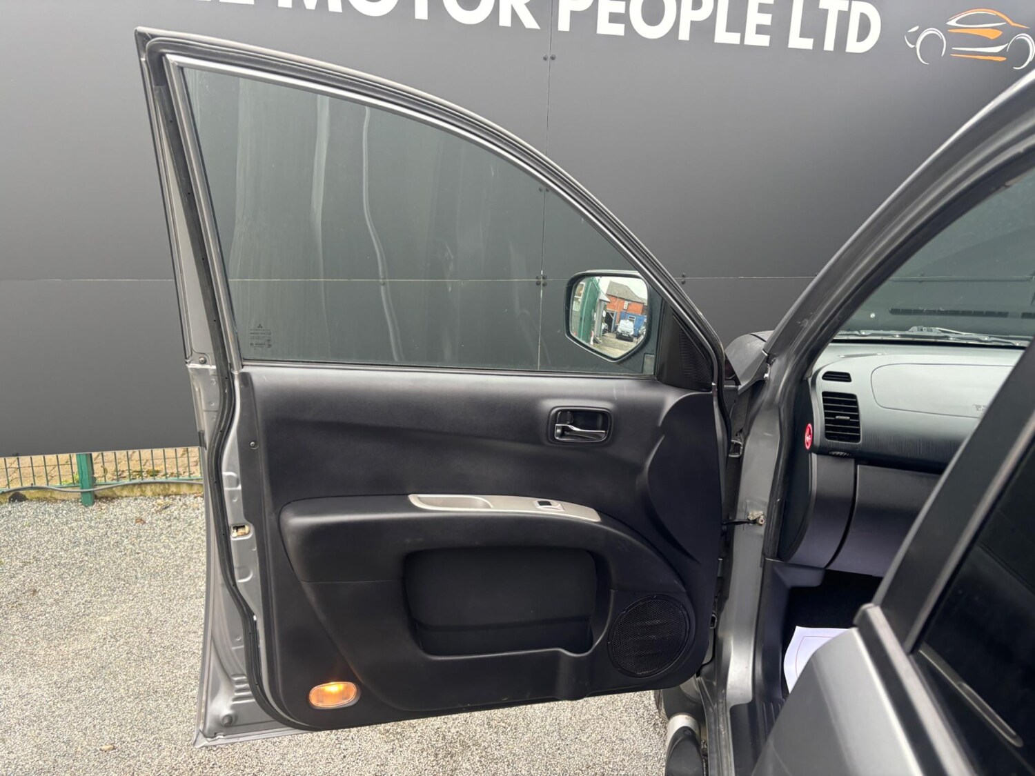 Vehicle 29