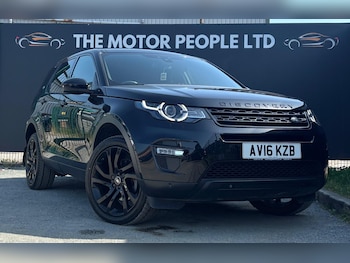Used Land Rover Discovery Sport 2016 for sale - 75577933: Photo