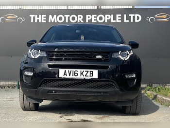 Used Land Rover Discovery Sport 2016 for sale - 75577933: Photo