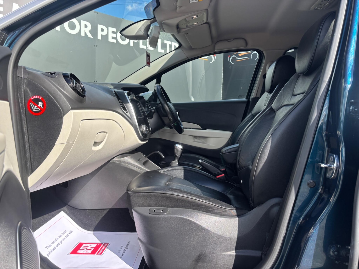 Vehicle 28