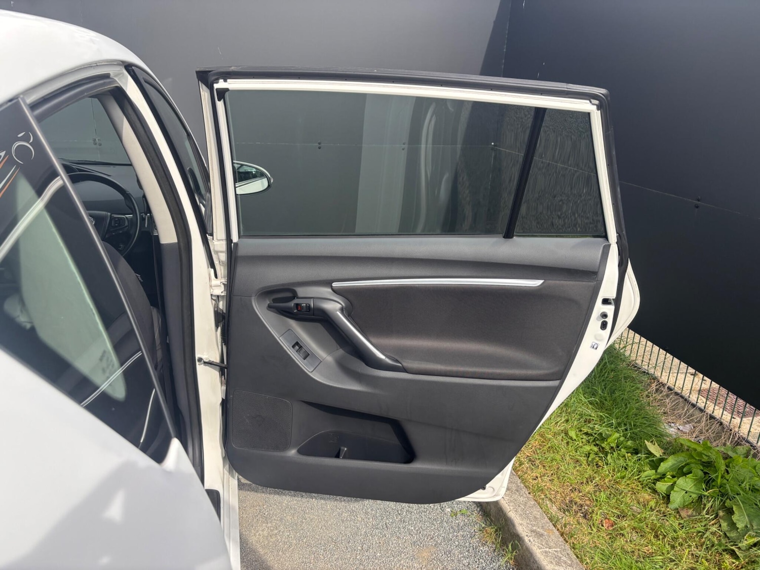Vehicle 42