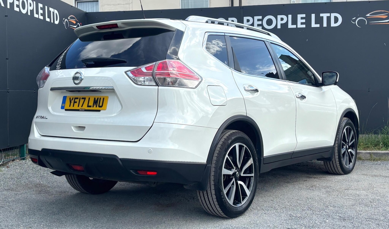 Used Nissan X-Trail 2017 for sale - 76020409: Photo 11