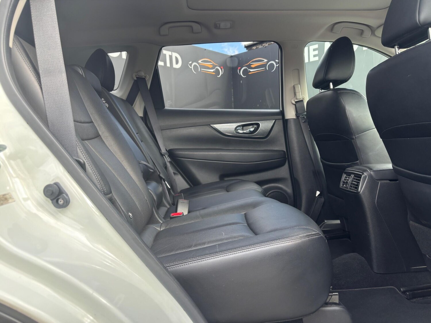 Used Nissan X-Trail 2017 for sale - 76020409: Photo 46