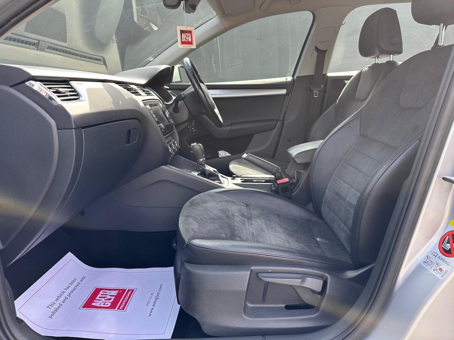 Vehicle 29