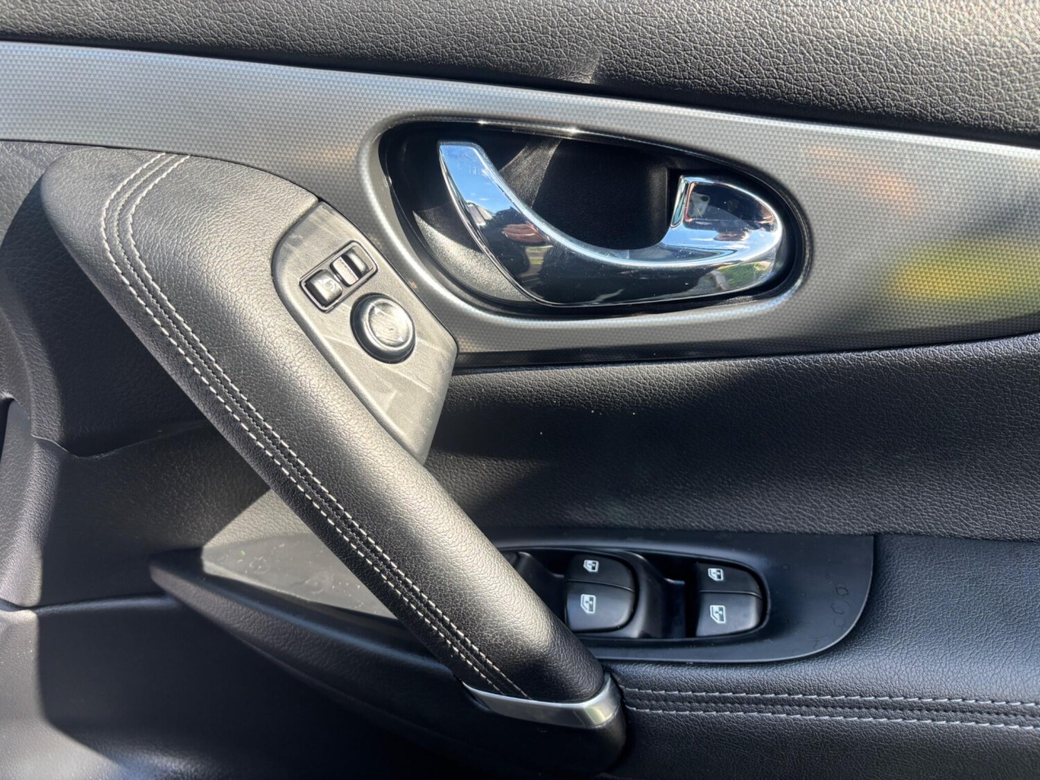 Used Nissan Qashqai 2017 for sale - 76032383: Photo 17