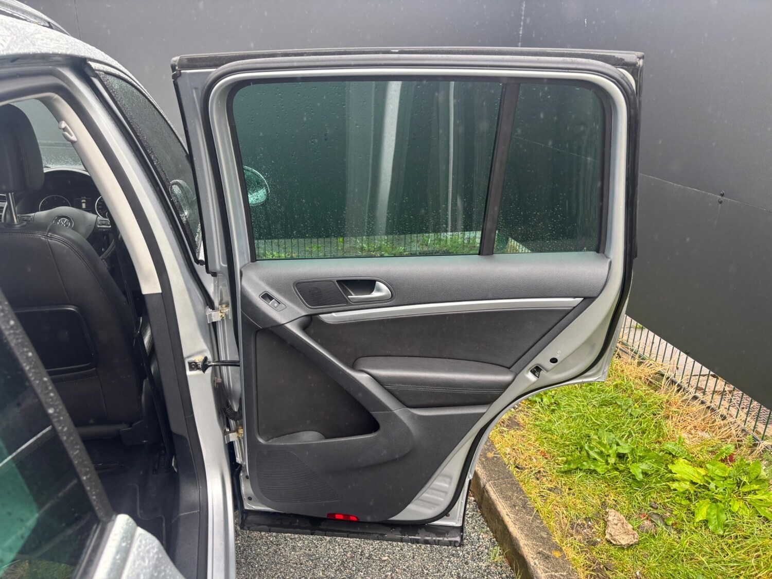 Vehicle 41