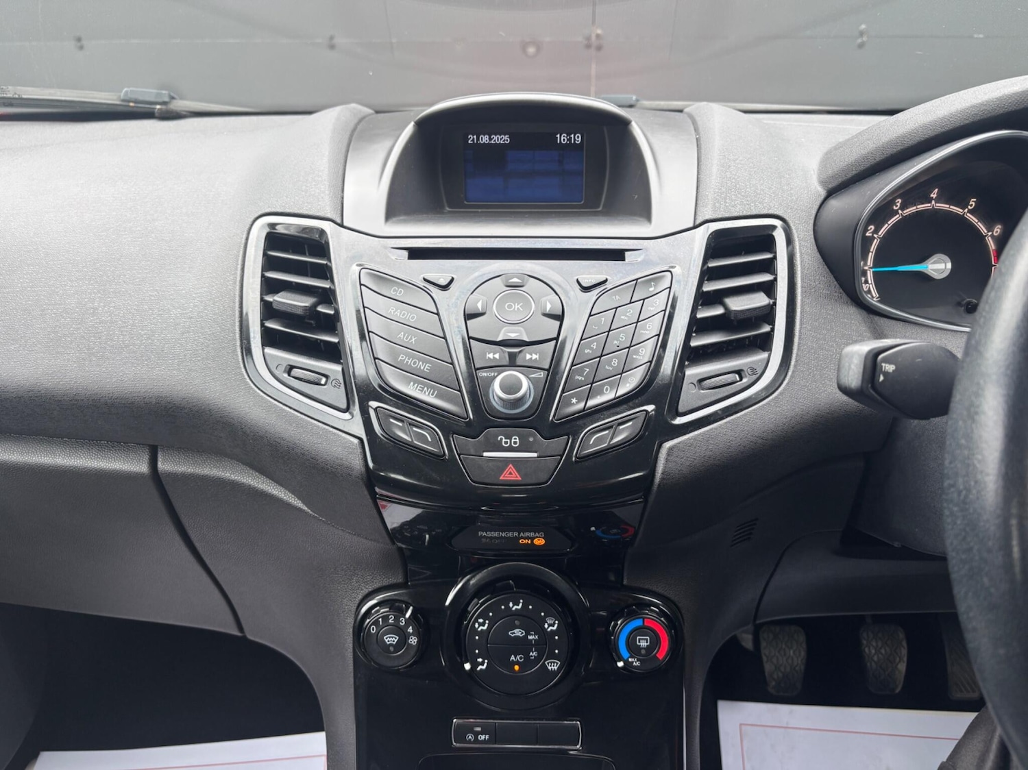 Vehicle 44