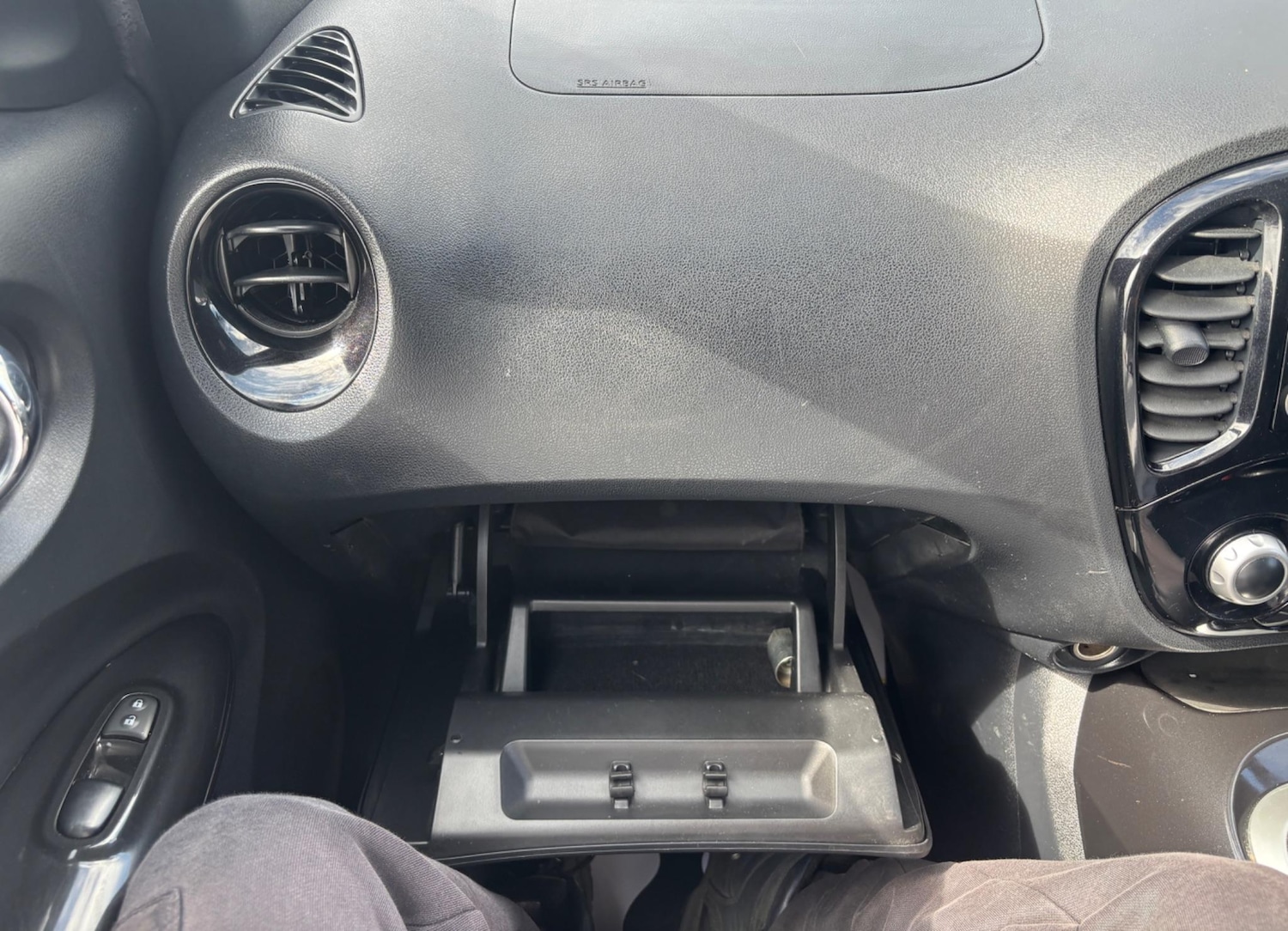 Vehicle 32