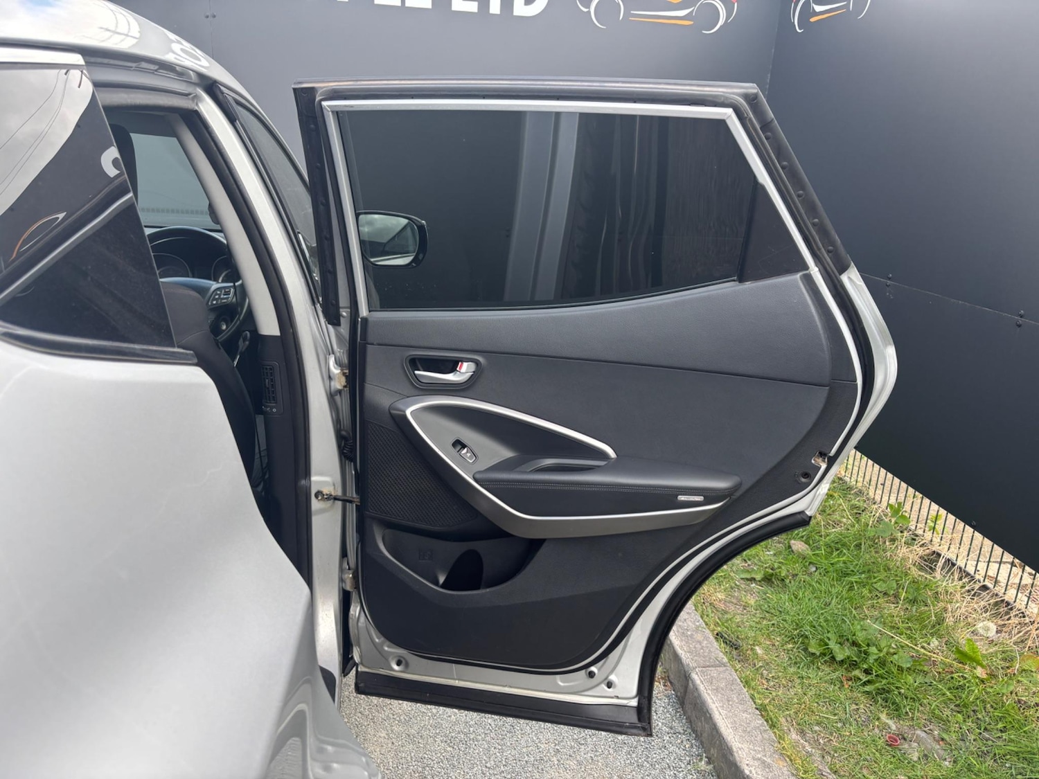 Vehicle 41